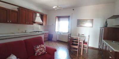 RIF: A393 PORZIONE DI TRIFAMILIARE A BORGO HERMADA CON GIARDINO